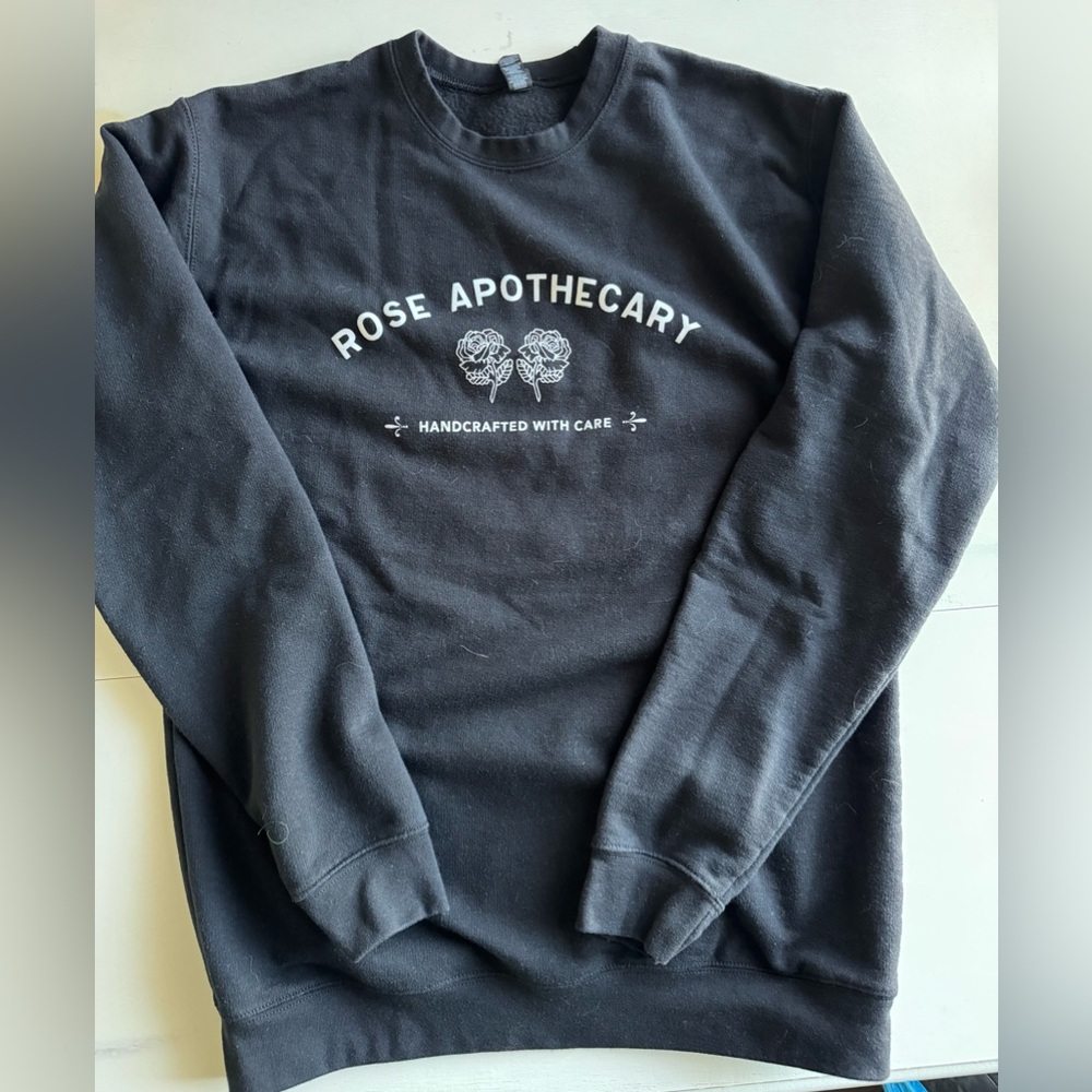 Schitts Creek Rose Apothecary Black Crewneck sweatshirt Unisex Small
